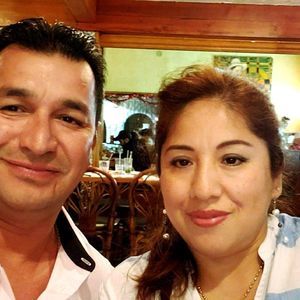 Meet your Posher, Carlitos